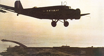 Ju52 směřuje na Krétu